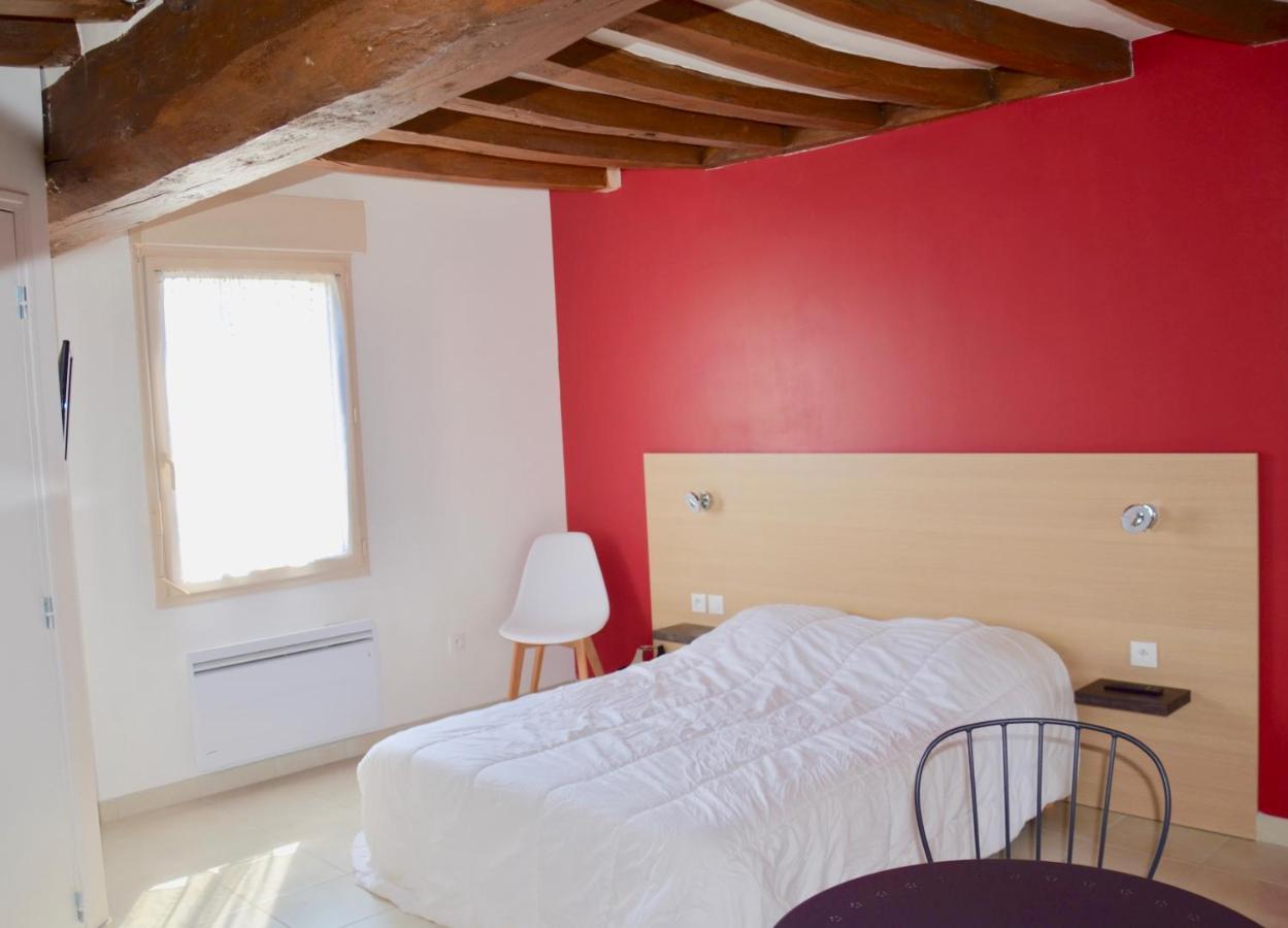 La Petite Maison Appartement 1 Avoine Kültér fotó